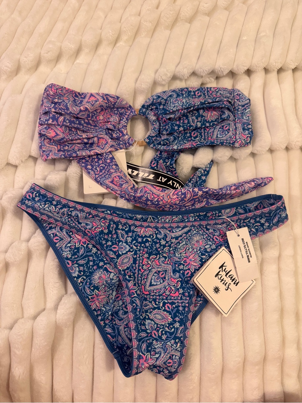 NWT Kulani Kinis Bikini Set
